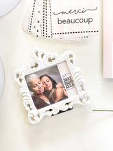 Load image into Gallery viewer, Mini Vintage Picture Frame