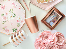 Load image into Gallery viewer, Mini Modern Rose Gold Picture Frame