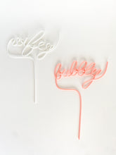 Load image into Gallery viewer, Bubbly Swirly Straw