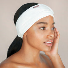 Load image into Gallery viewer, Microfiber Spa Headband - White
